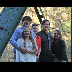 Meet your Posher, Chris